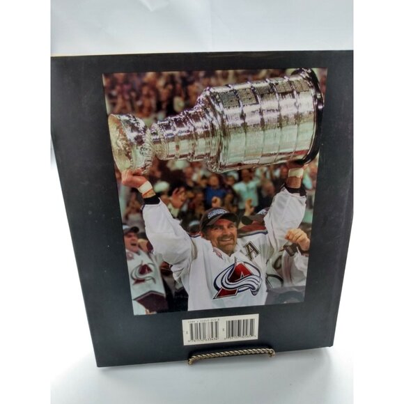 Quest for the Cup  1893 - 2001 History of Stanley Cup Finals - Jack Falla - Picture 2 of 11